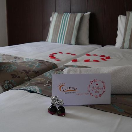 Sunstone Boutique Guest House Buġibba Dış mekan fotoğraf
