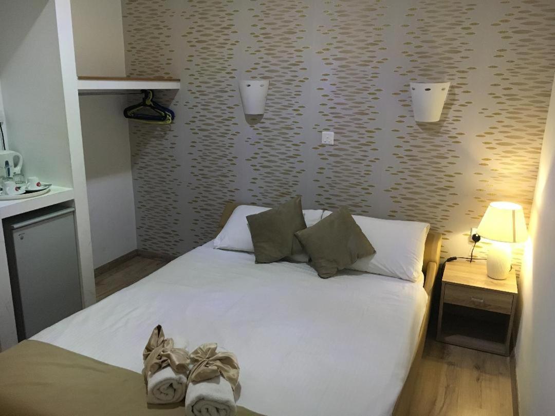 Sunstone Boutique Guest House Buġibba Dış mekan fotoğraf