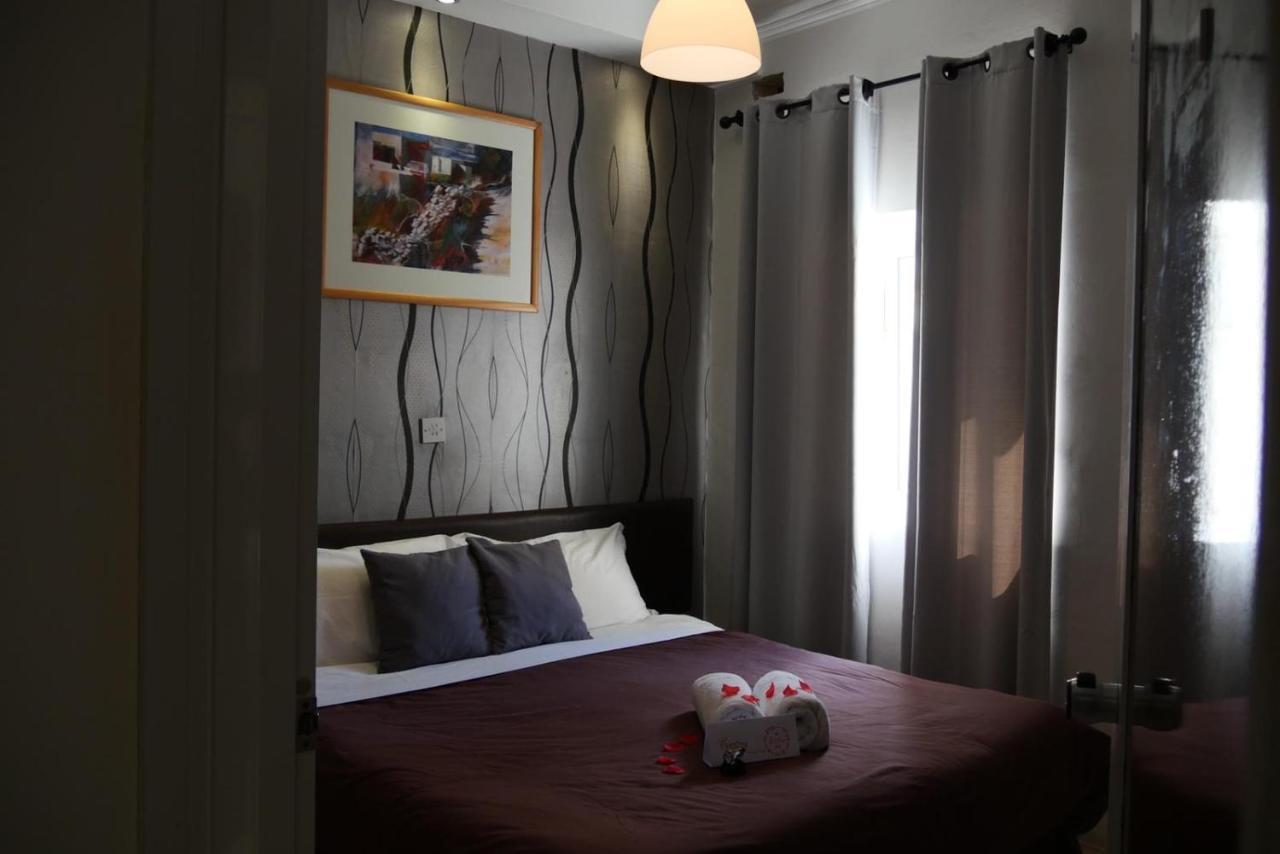Sunstone Boutique Guest House Buġibba Dış mekan fotoğraf